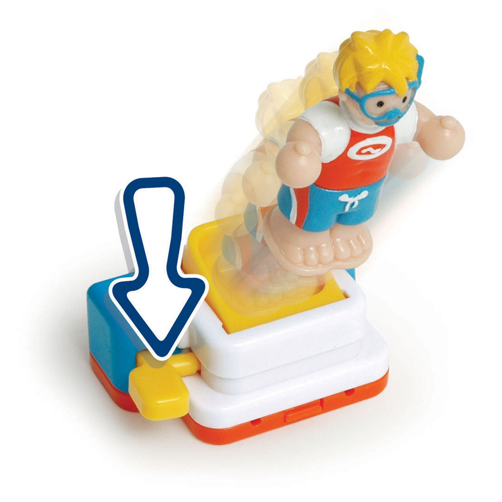 Danny's Diving Adventure Speedboat WOW Bath Toy feature 4